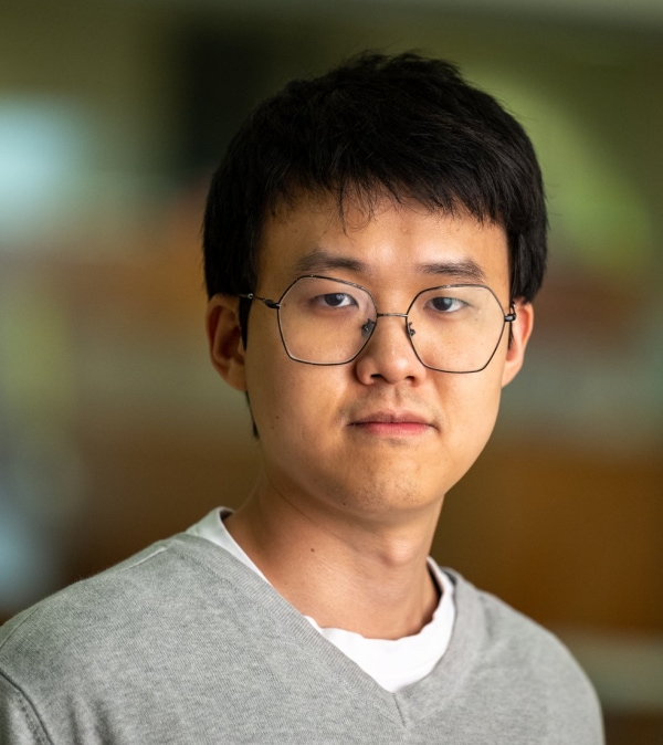 Bin Li, George Palade Award